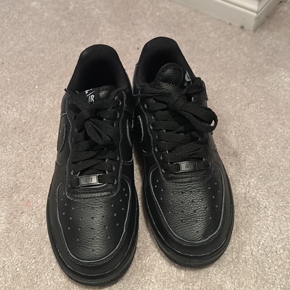 Nike Air Force 1 lows - Picture 2 of 5